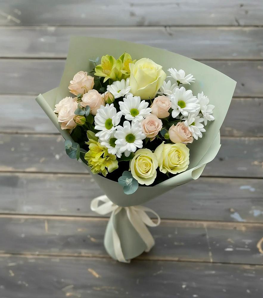 Букет цветов из: Альстромерии, Розы и Хризантемы в Новоселки