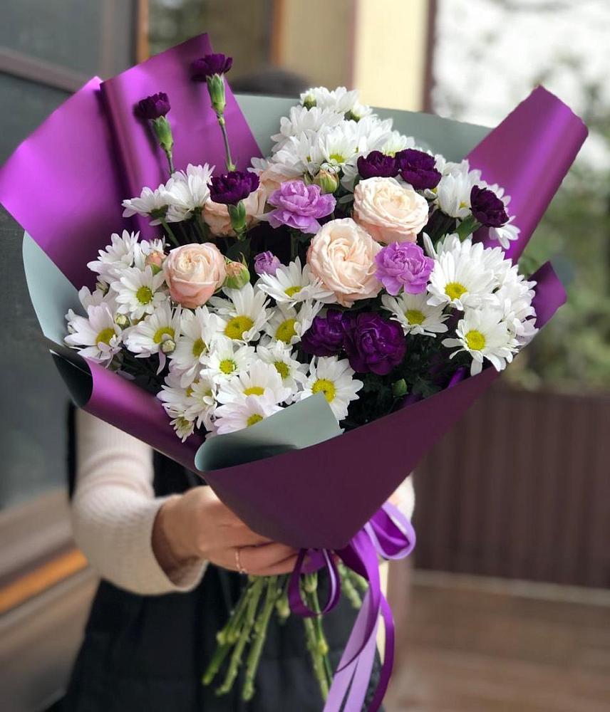 Букет цветов из: Хризантемы, Гвоздики и Розы в Новоселки