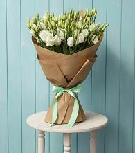 Букет цветов из:  Лизиантусы #REPLACE_PRED# Новоселки