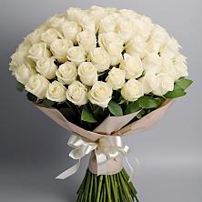 Букет 101 беля роза Белоснежка в Новоселки