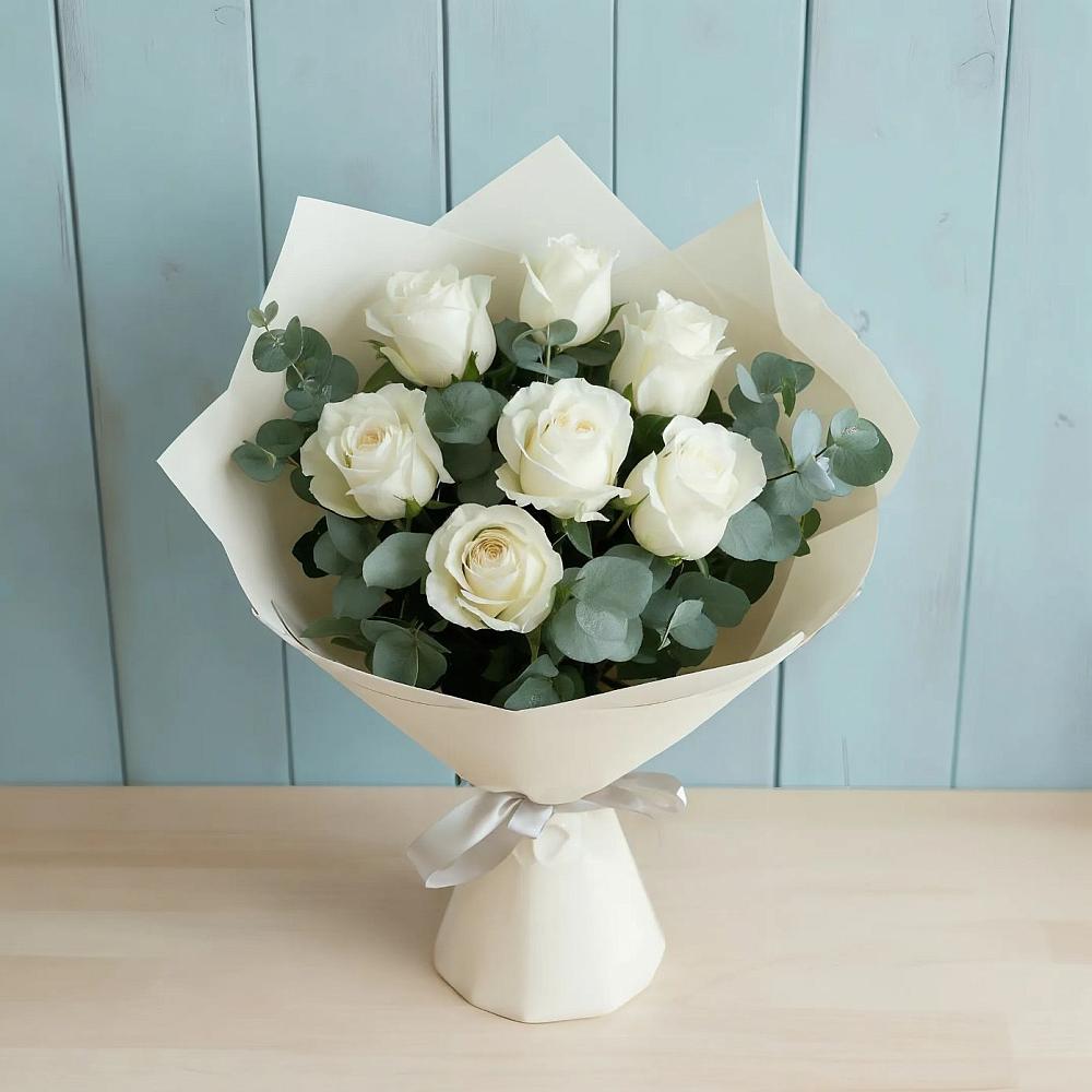 Букет Белые розы в Эвкалипте в Новоселки