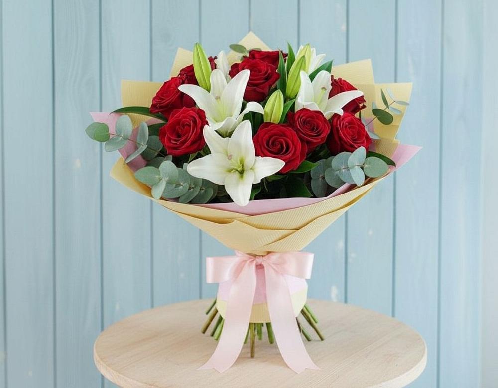 Букет цветов из: Лилии и Розы в Новоселки